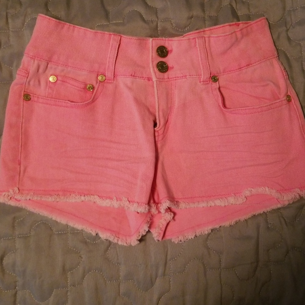 Refuge Shorts